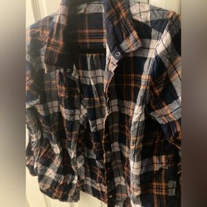 Aerie Navy and Orange Plaid Long Sleeve Button Up Flannel